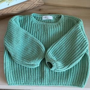 Beautiful Green cozy sweater H&M